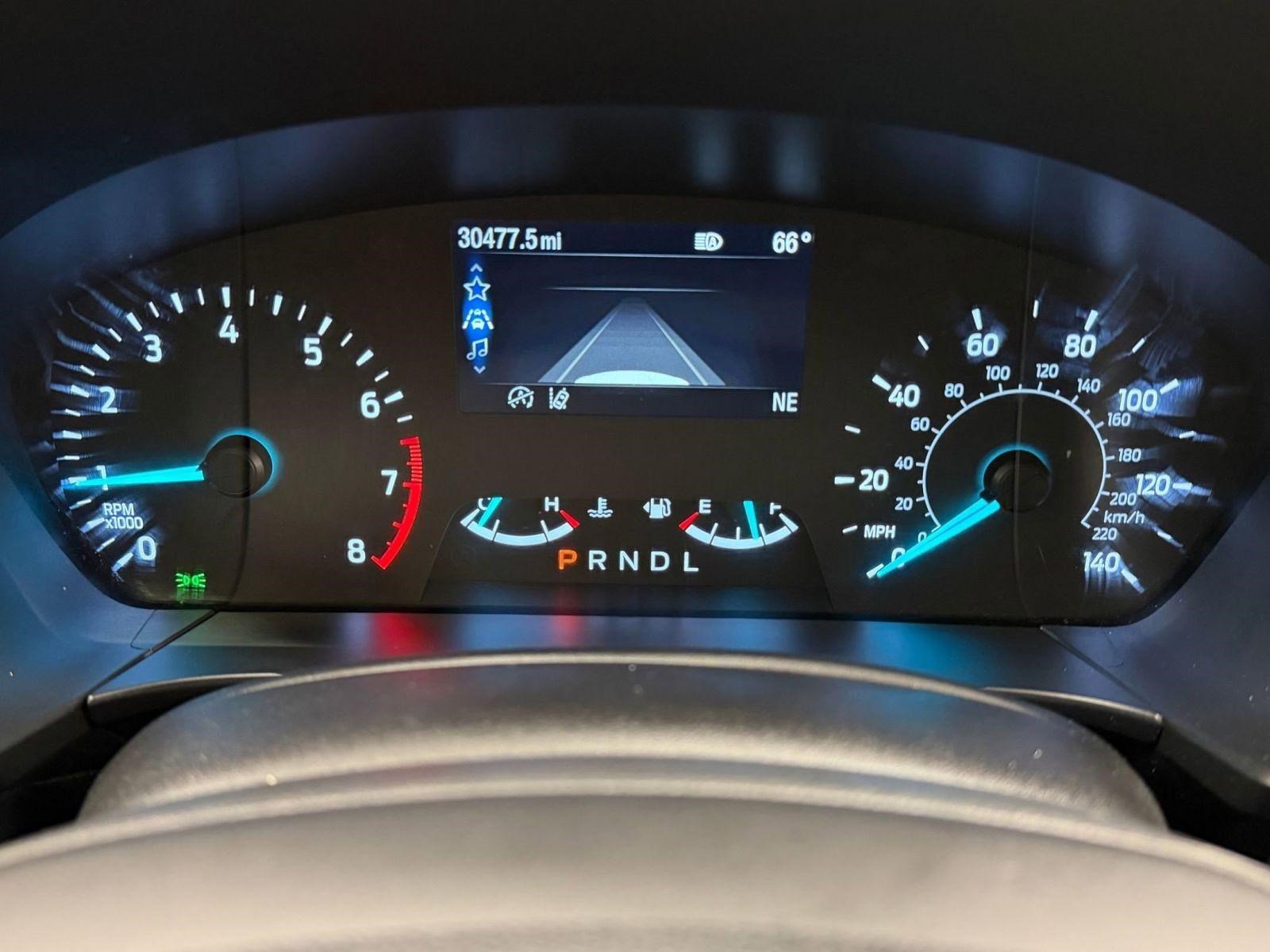 Used 2022 Ford Escape SE image 16