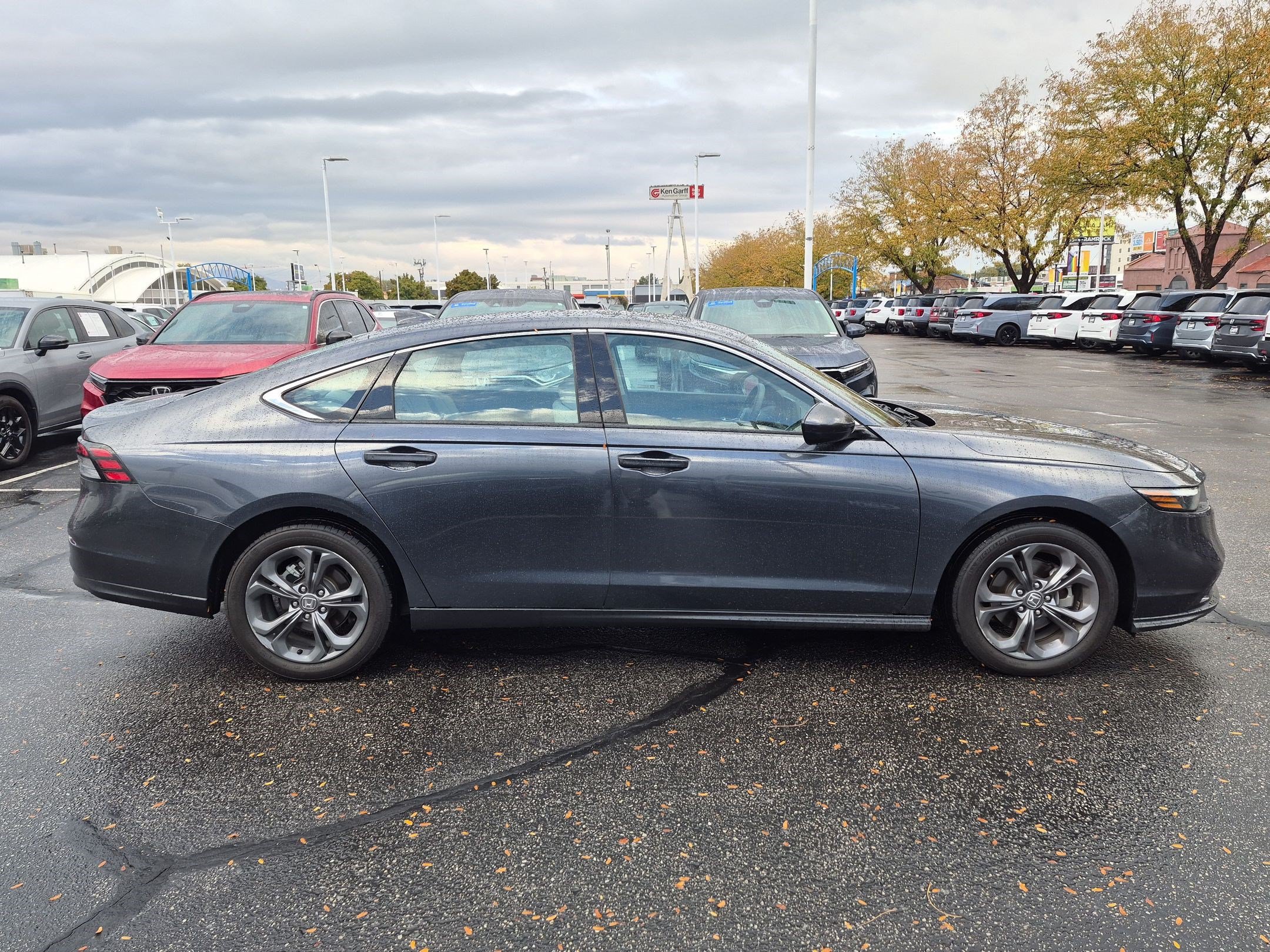 Used 2024 Honda Accord EX image 2