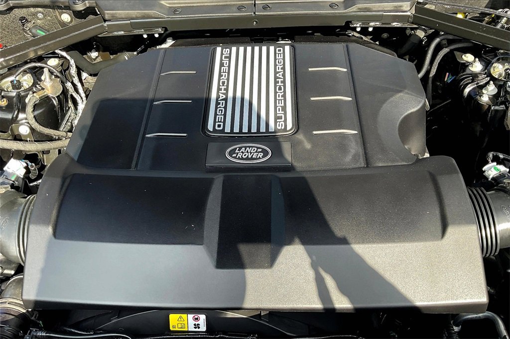 Used 2025 Land Rover Defender 110 V8 image 27