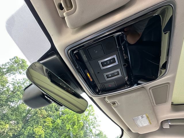 Used 2020 Land Rover Range Rover HSE image 36