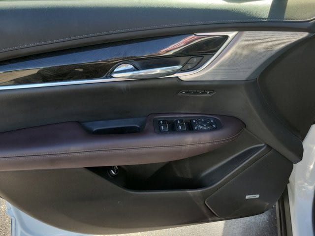 Used 2023 Cadillac XT6 Premium Luxury FWD image 20
