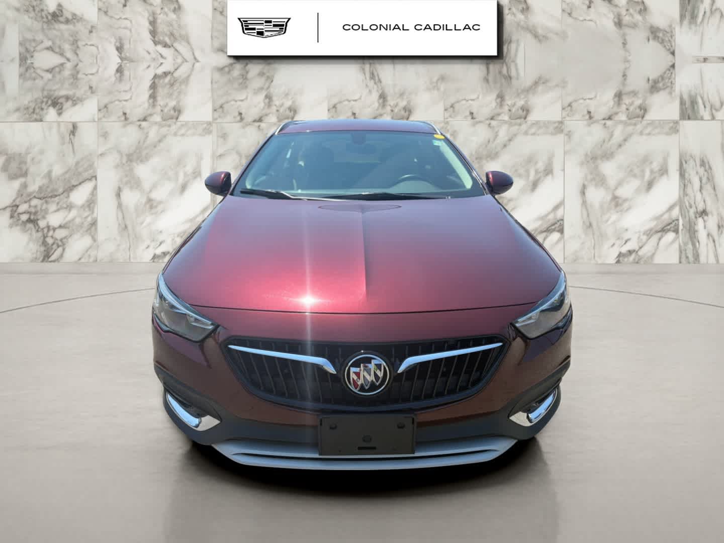 Used 2018 Buick Regal Essence w/ Sights and Sounds Package AWD/4WD image 8