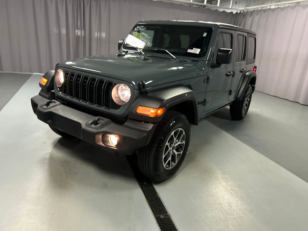 Used 2024 Jeep Wrangler Sport S video 3