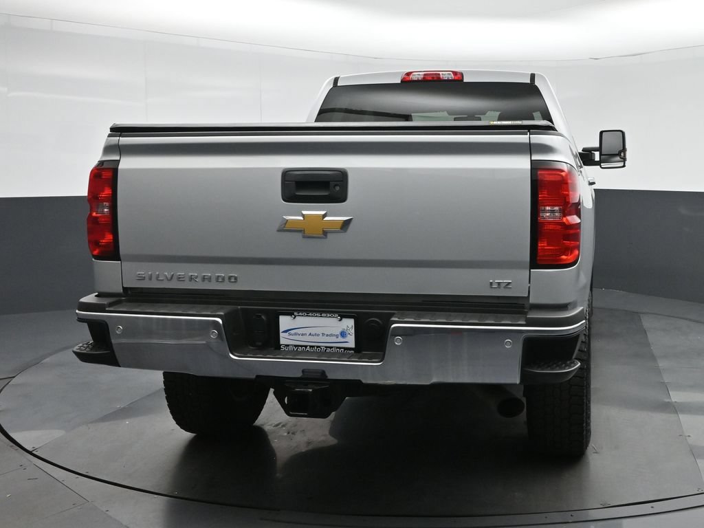 Used 2018 Chevrolet Silverado 2500 LTZ w/ LTZ Plus Package AWD/4WD image 6