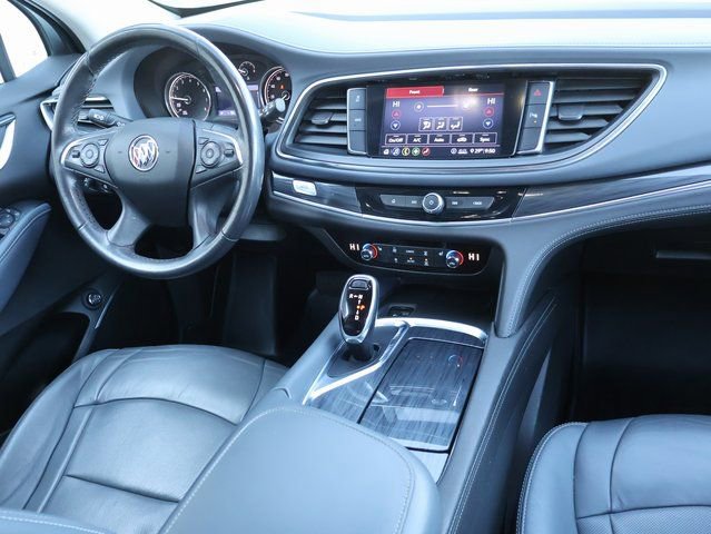 Used 2021 Buick Enclave Essence image 16