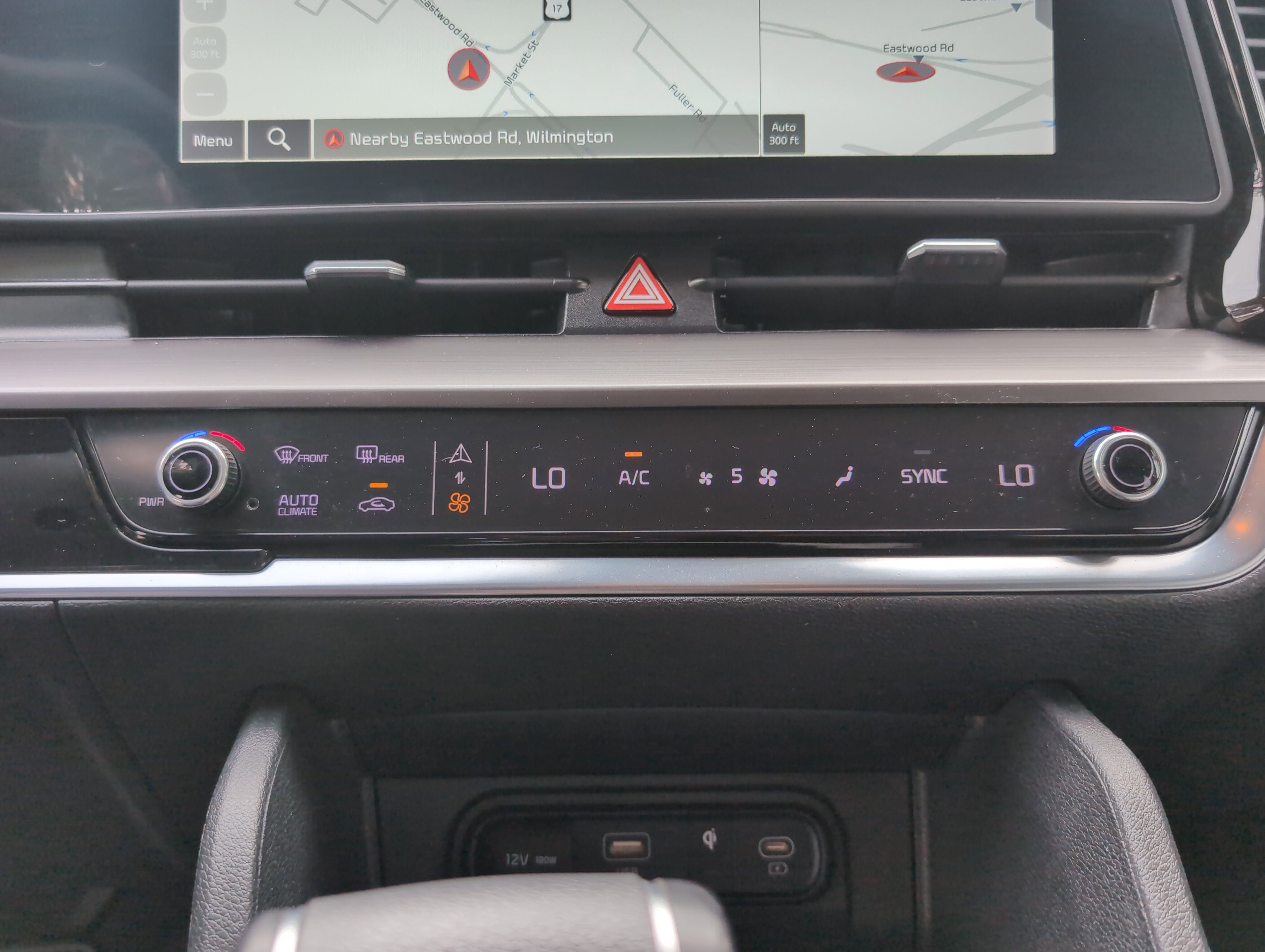 Used 2023 Kia Sportage EX FWD image 38