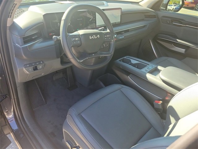 Certified 2026 Kia EV9 Light image 21