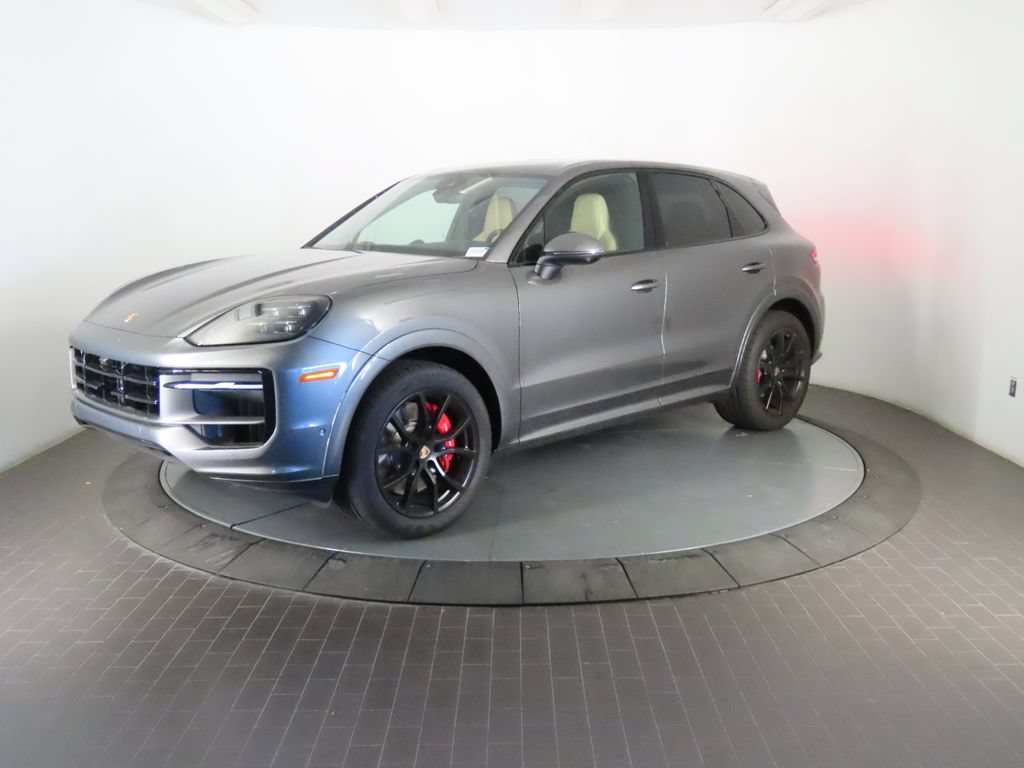 Certified 2026 Porsche Cayenne S AWD/4WD image 1