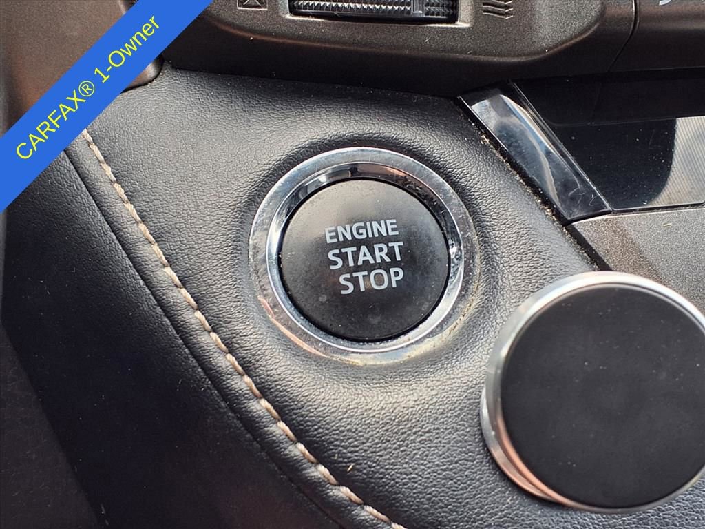 Used 2014 Toyota RAV4 Limited w/ Technology Package image 27