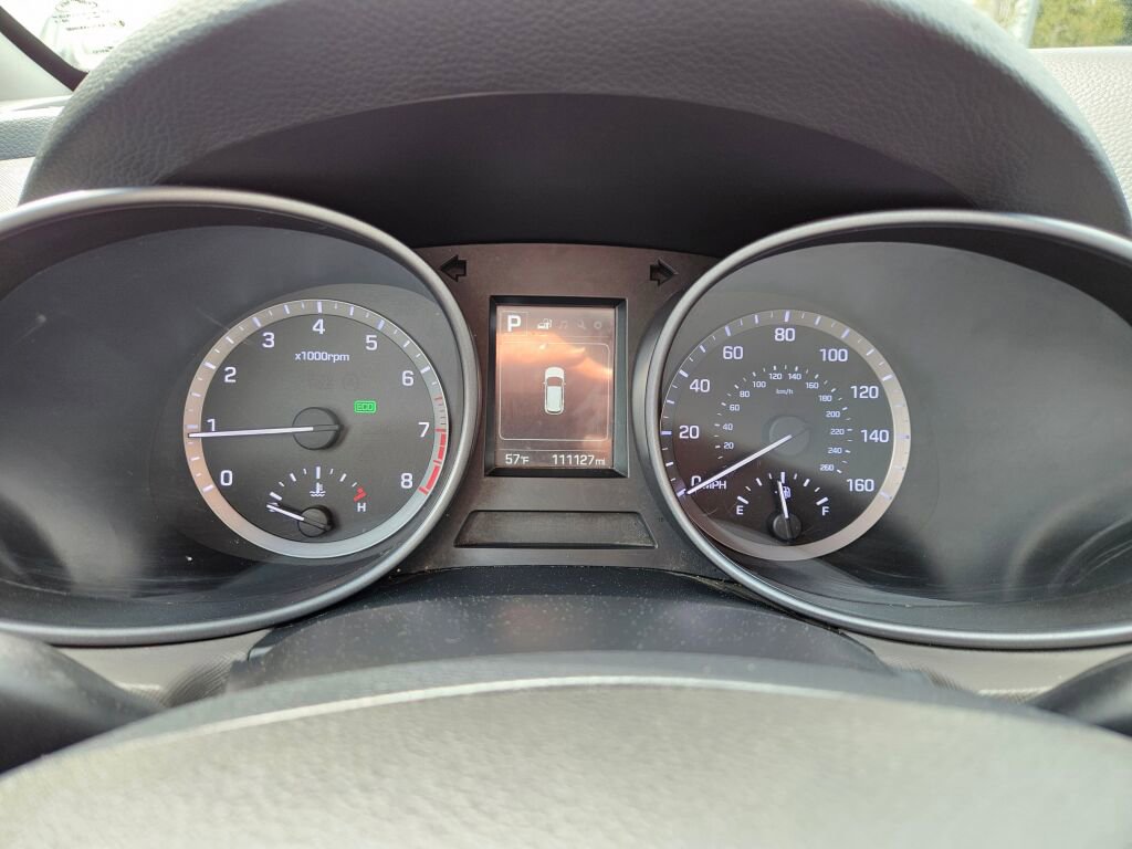 Used 2018 Hyundai Santa Fe Sport FWD image 20