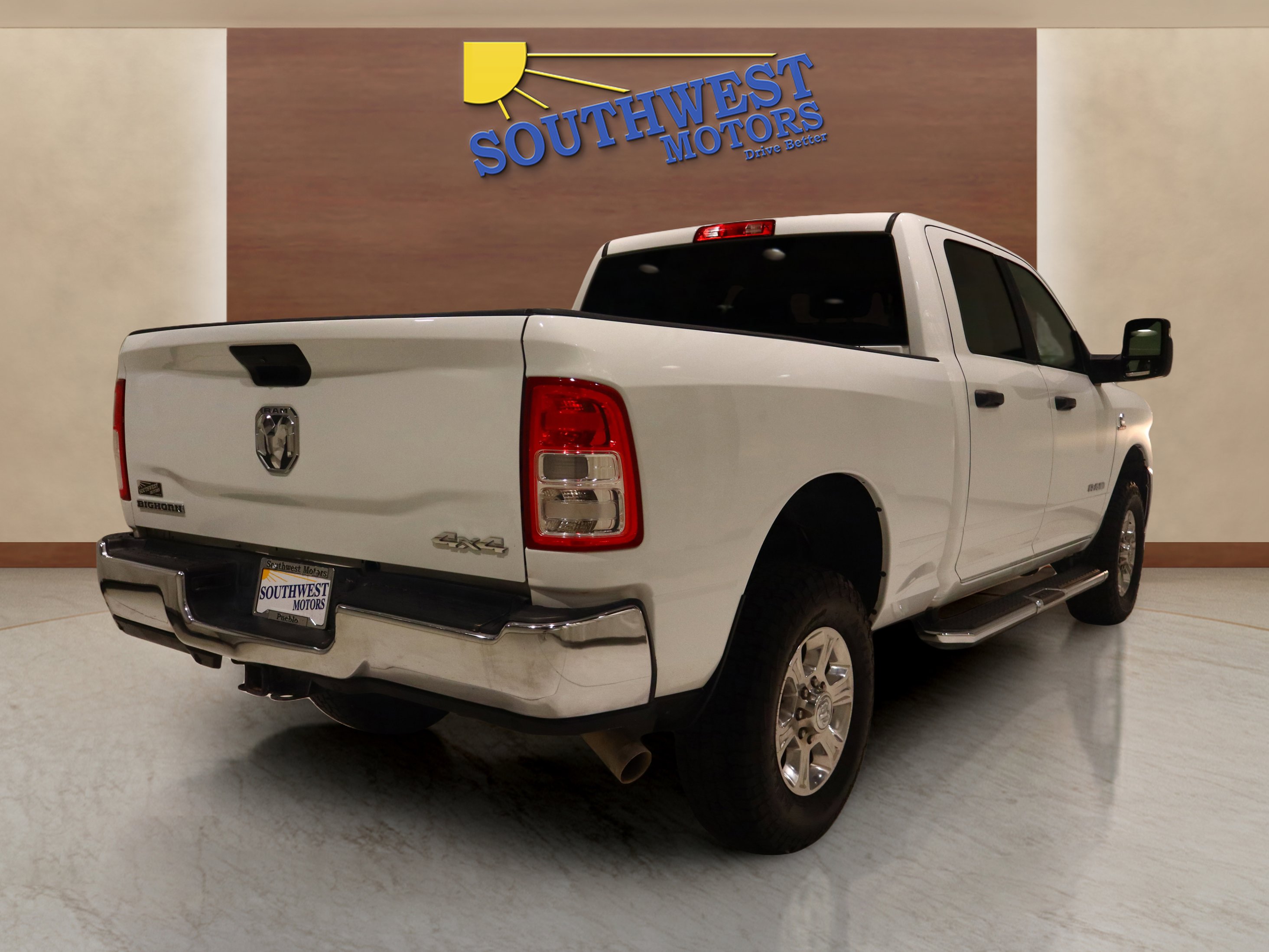 Used 2024 RAM 2500 Big Horn w/ Off Road Package image 4