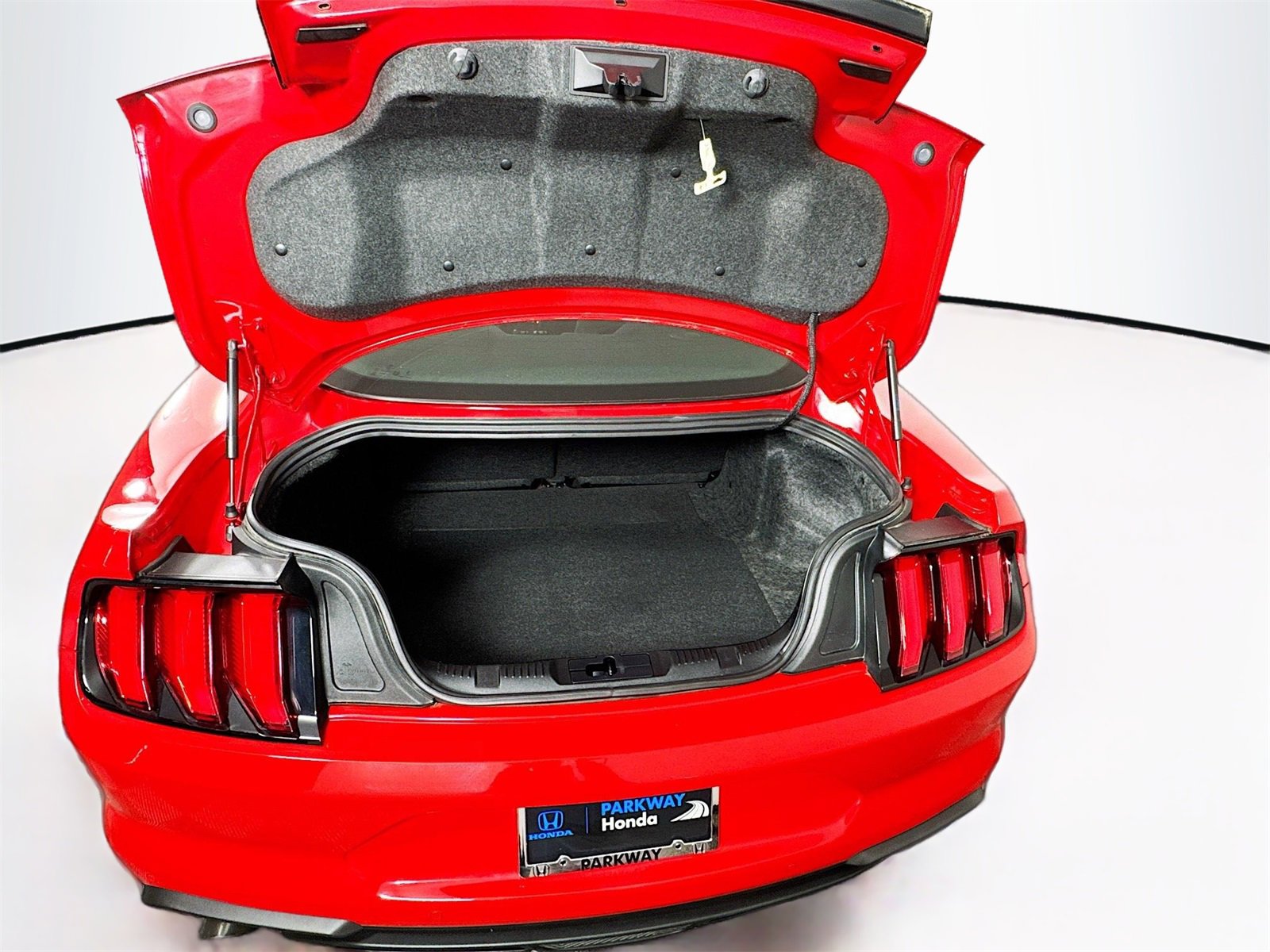 Used 2021 Ford Mustang Coupe w/ Equipment Group 101A image 19