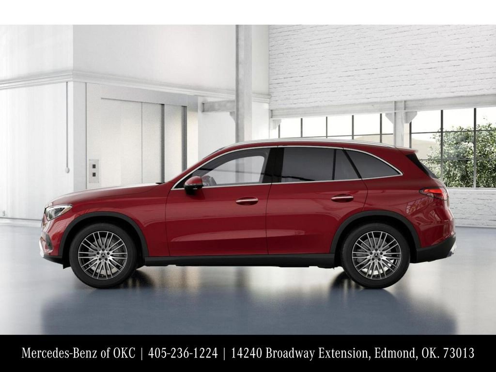 Used 2026 Mercedes-Benz GLC 300 4MATIC image 34