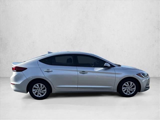 Used 2018 Hyundai Elantra SE w/ SE Connectivity Package 04 image 4