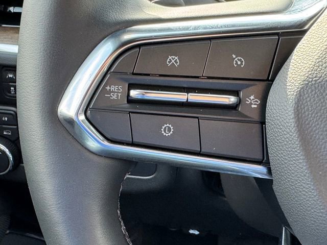 Used 2025 Chevrolet Suburban High Country image 22