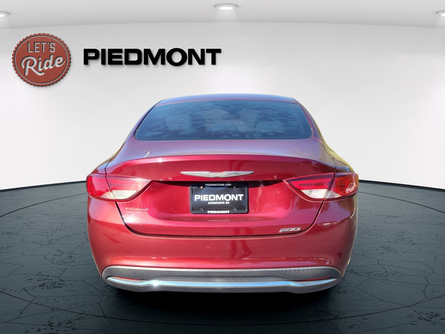 Used 2015 Chrysler 200 Limited image 7
