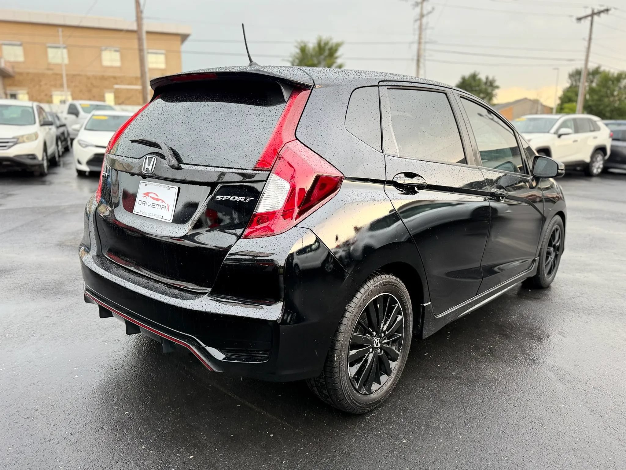 Used 2018 Honda Fit Sport image 3