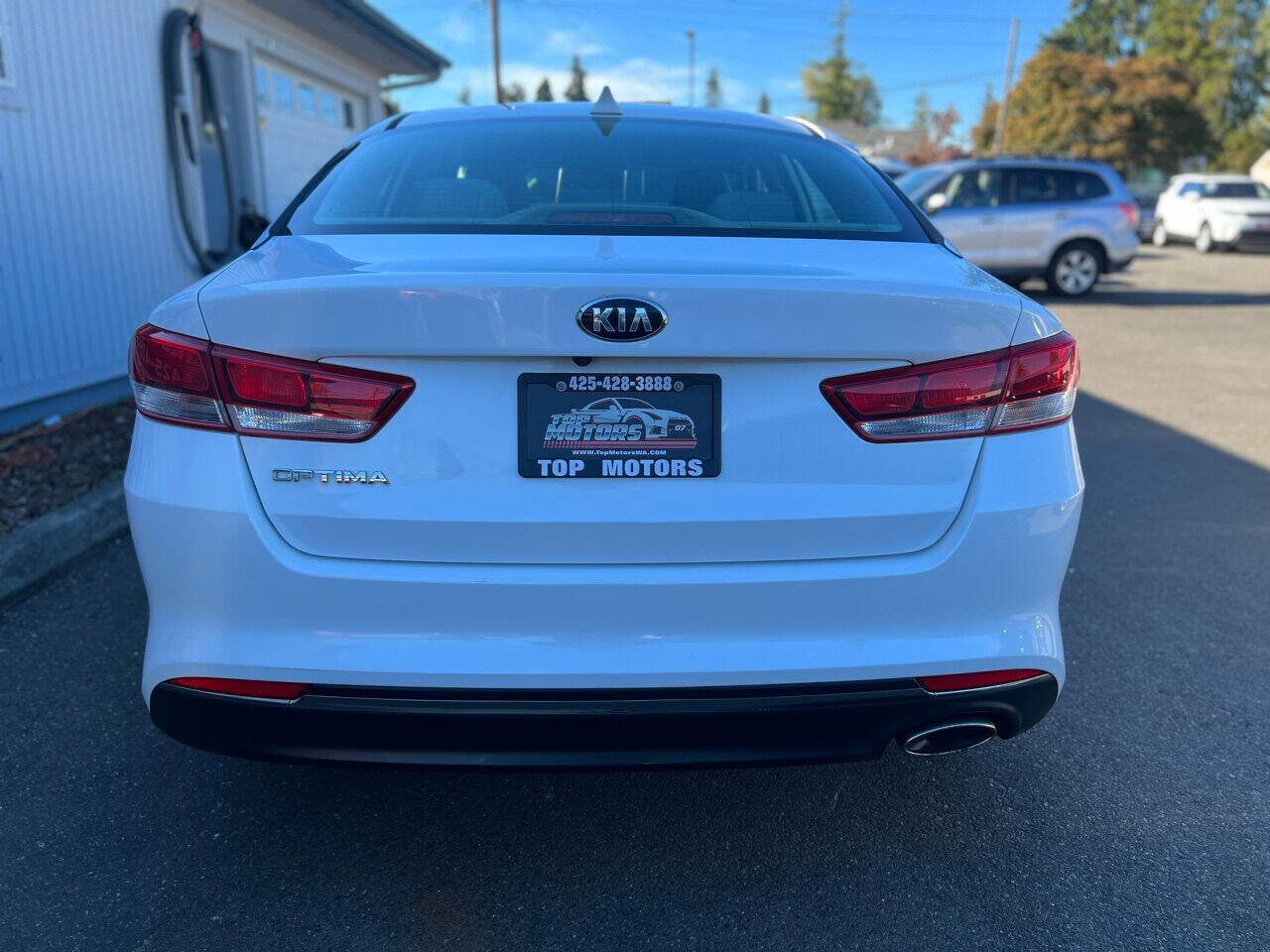 Used 2016 Kia Optima LX w/ Option Group 014 FWD image 6