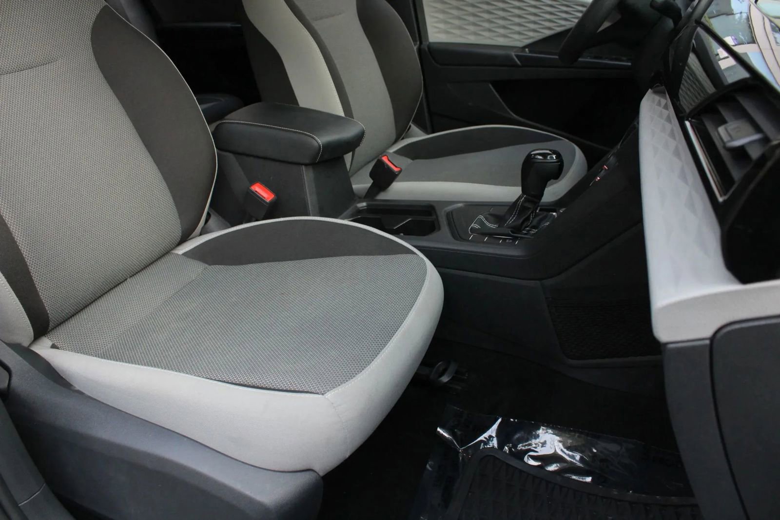 Used 2022 Volkswagen Taos S FWD image 28