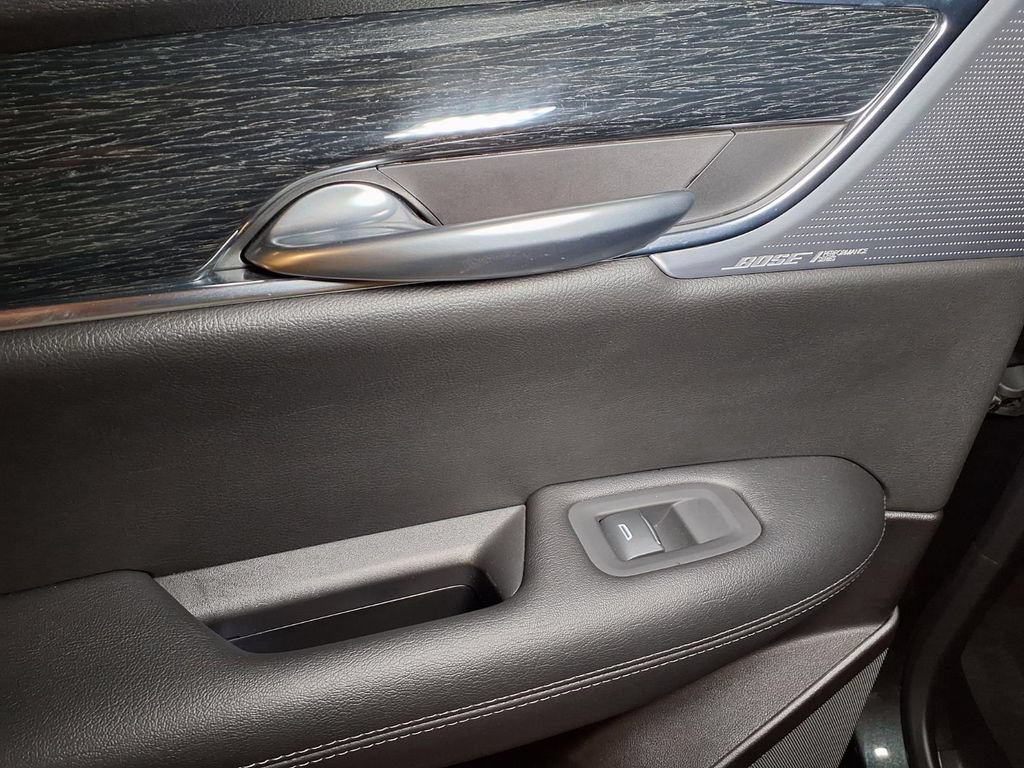 Certified 2023 Cadillac XT5 Premium Luxury FWD image 19