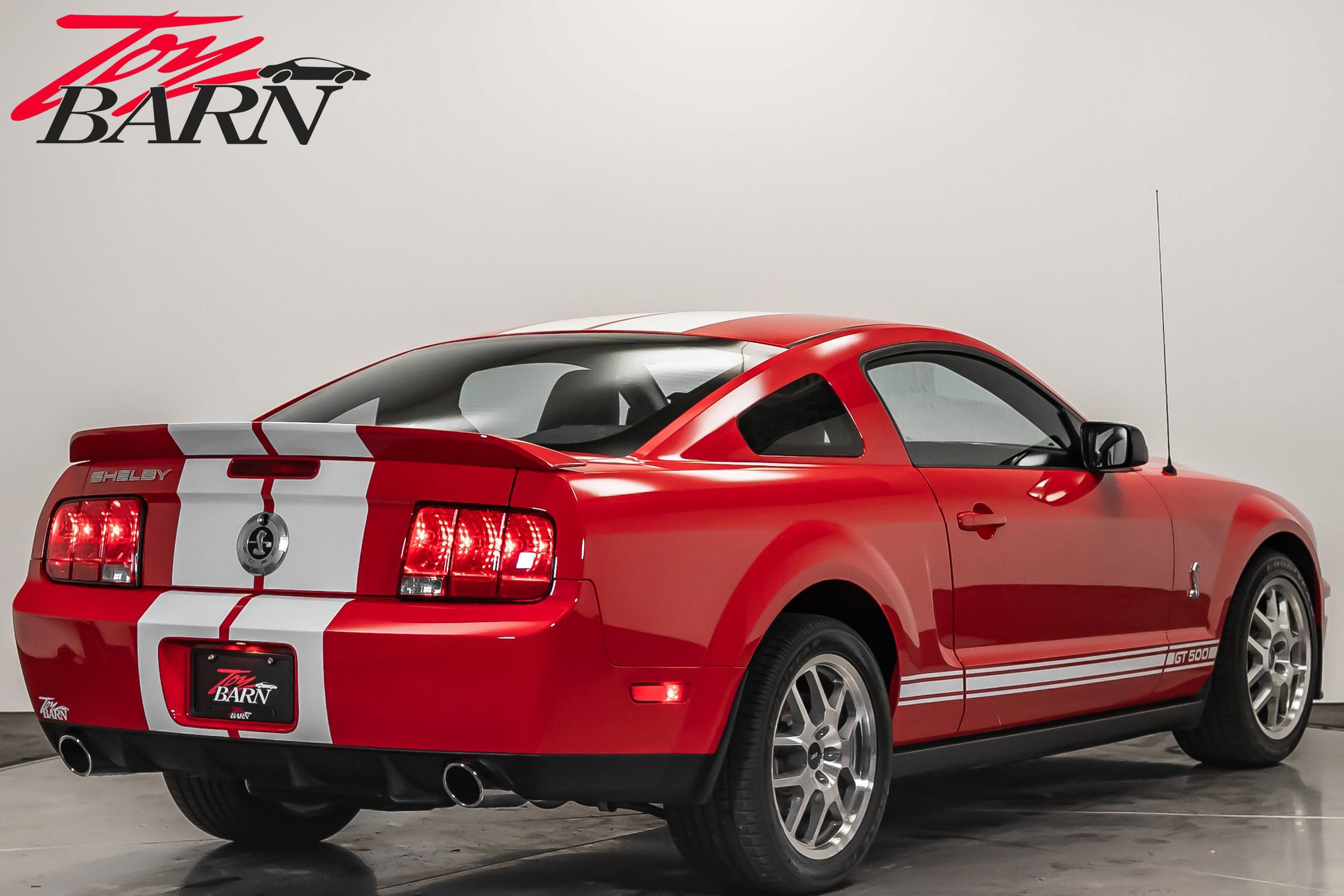 Used 2008 Ford Mustang Shelby GT500 image 5
