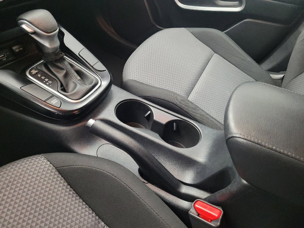 Used 2021 Kia Soul LX FWD image 26