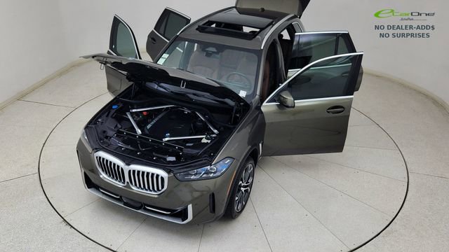 Used 2026 BMW X5 xDrive40i AWD/4WD image 84