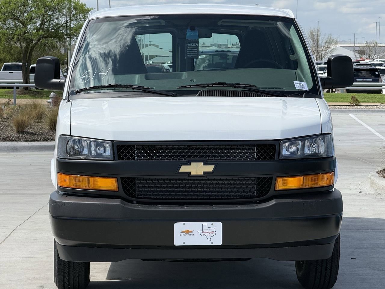 New 2026 Chevrolet Express 2500 Extended w/ Driver Convenience Package RWD image 7