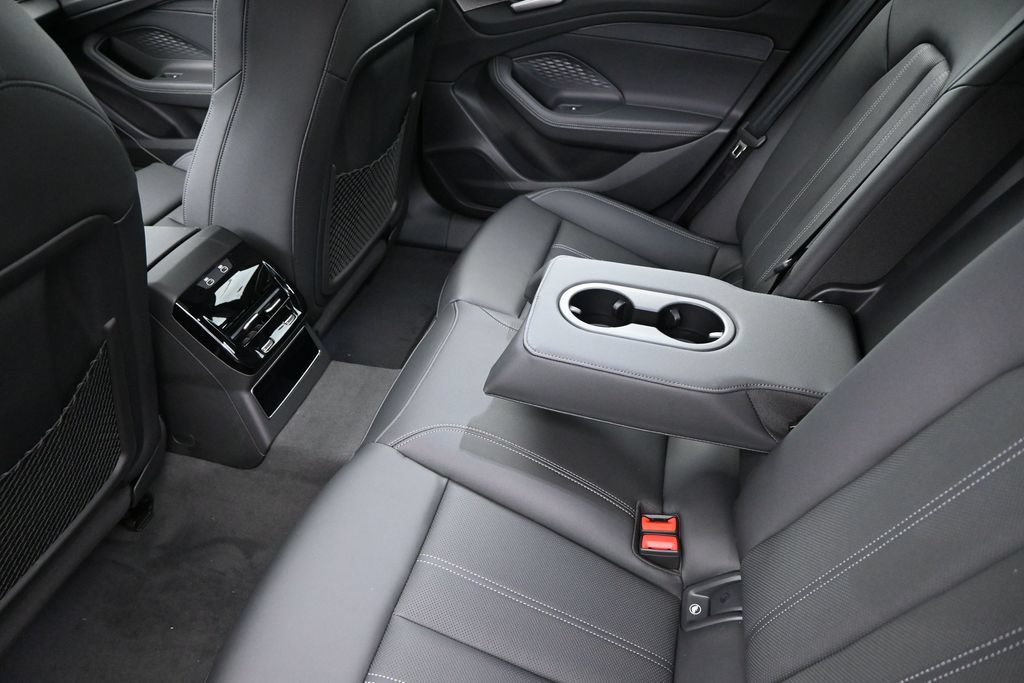 New 2026 Audi A6 Premium Plus AWD/4WD image 18