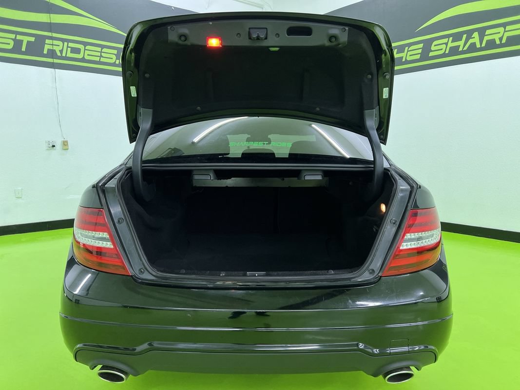 Used 2013 Mercedes-Benz C 300 4MATIC Sedan image 9