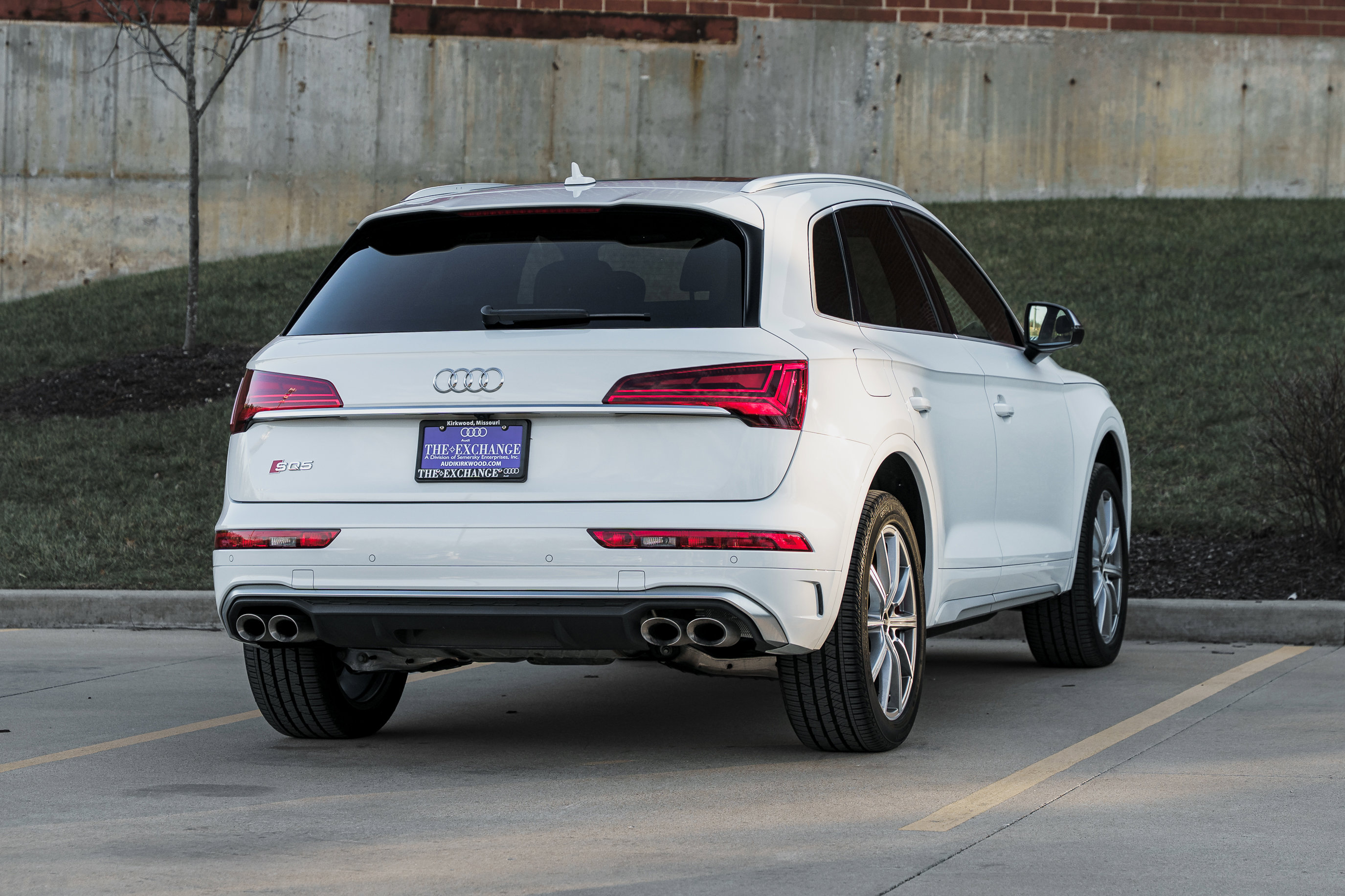 Certified 2025 Audi SQ5 Premium Plus image 4