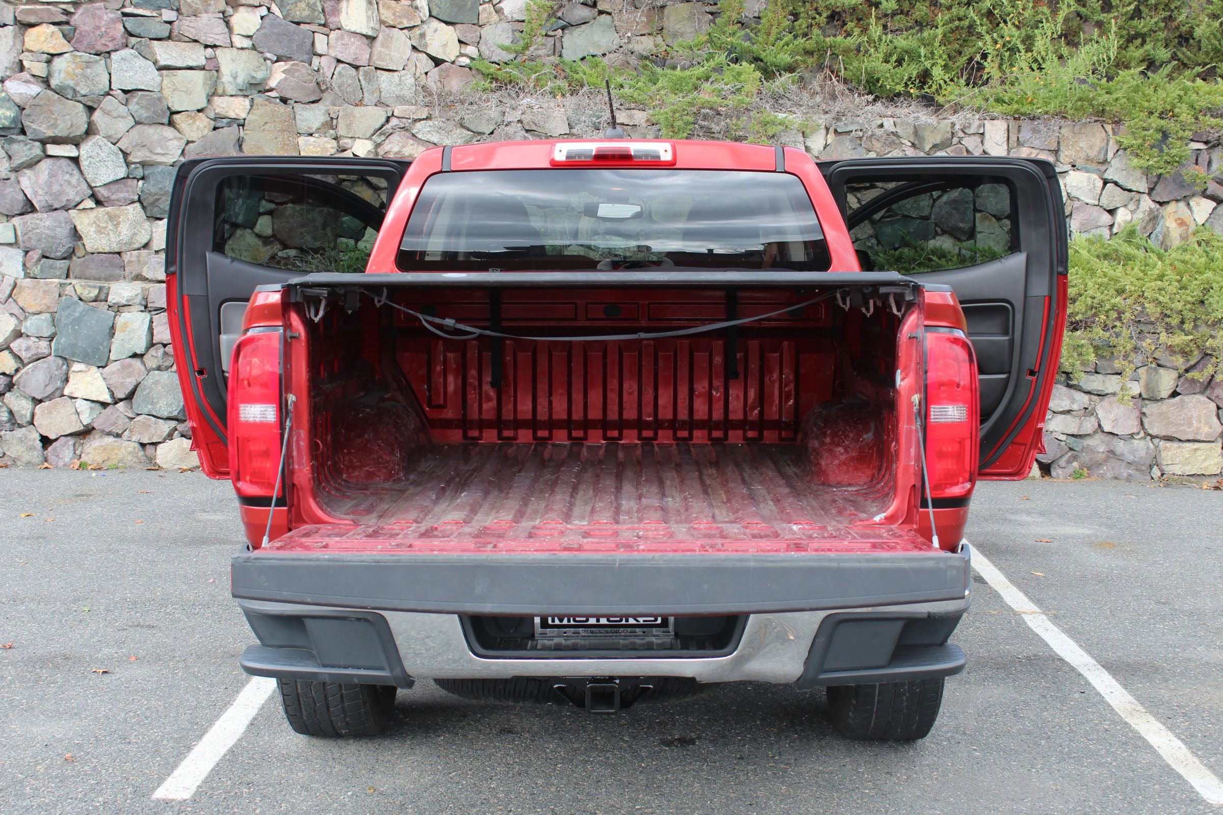 Used 2015 Chevrolet Colorado LT w/ Luxury Package image 10