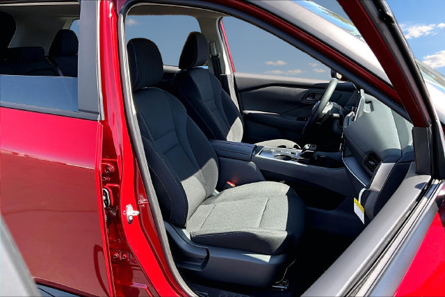 New 2026 Nissan Rogue S FWD image 9