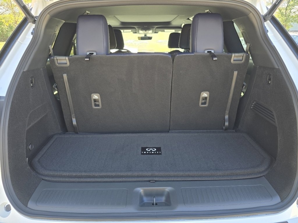 New 2026 INFINITI QX60 Sport image 21