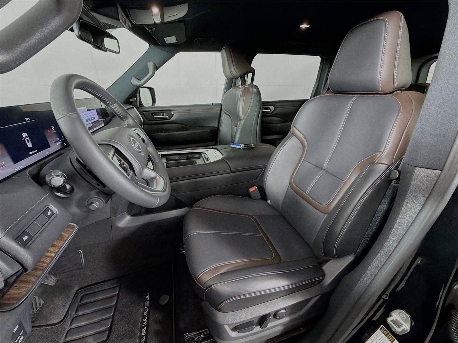 Used 2026 Nissan Armada SL AWD/4WD image 11