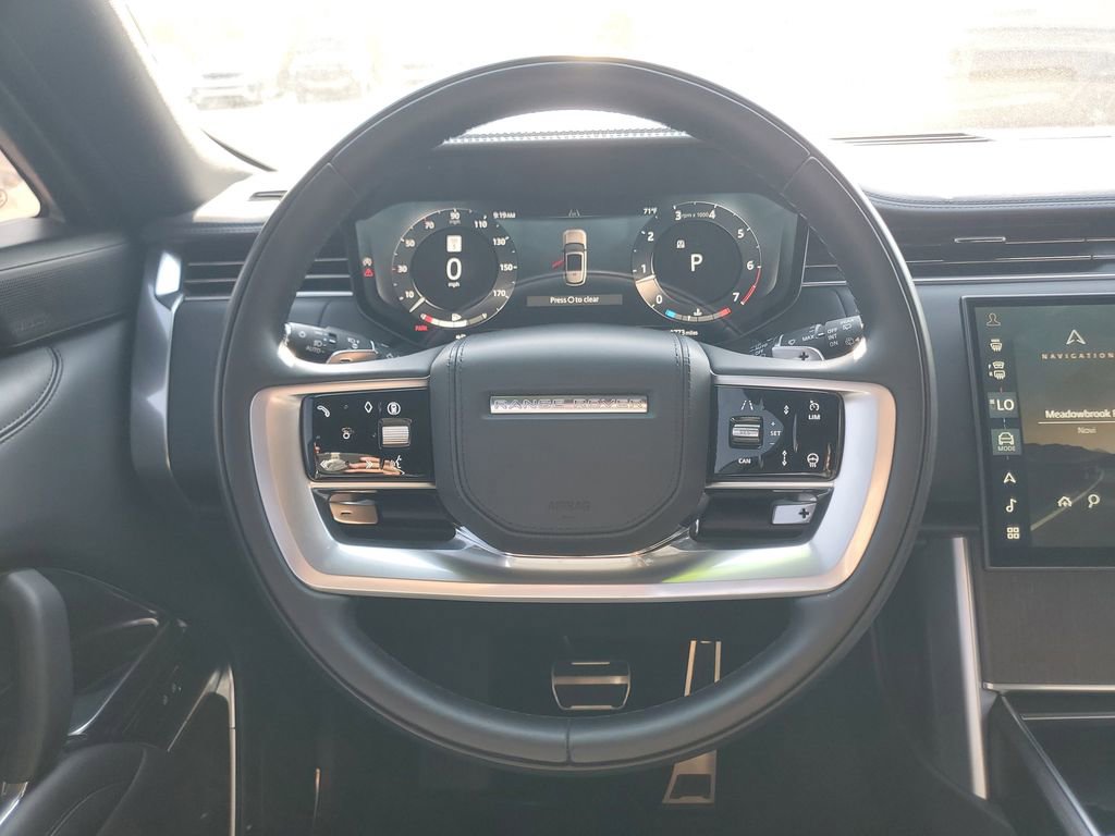 Certified 2025 Land Rover Range Rover SE AWD/4WD image 27