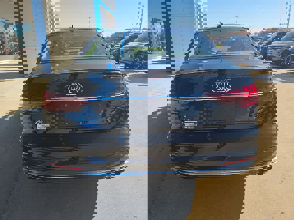 Used 2020 Audi A4 2.0T Premium w/ Convenience Package image 8