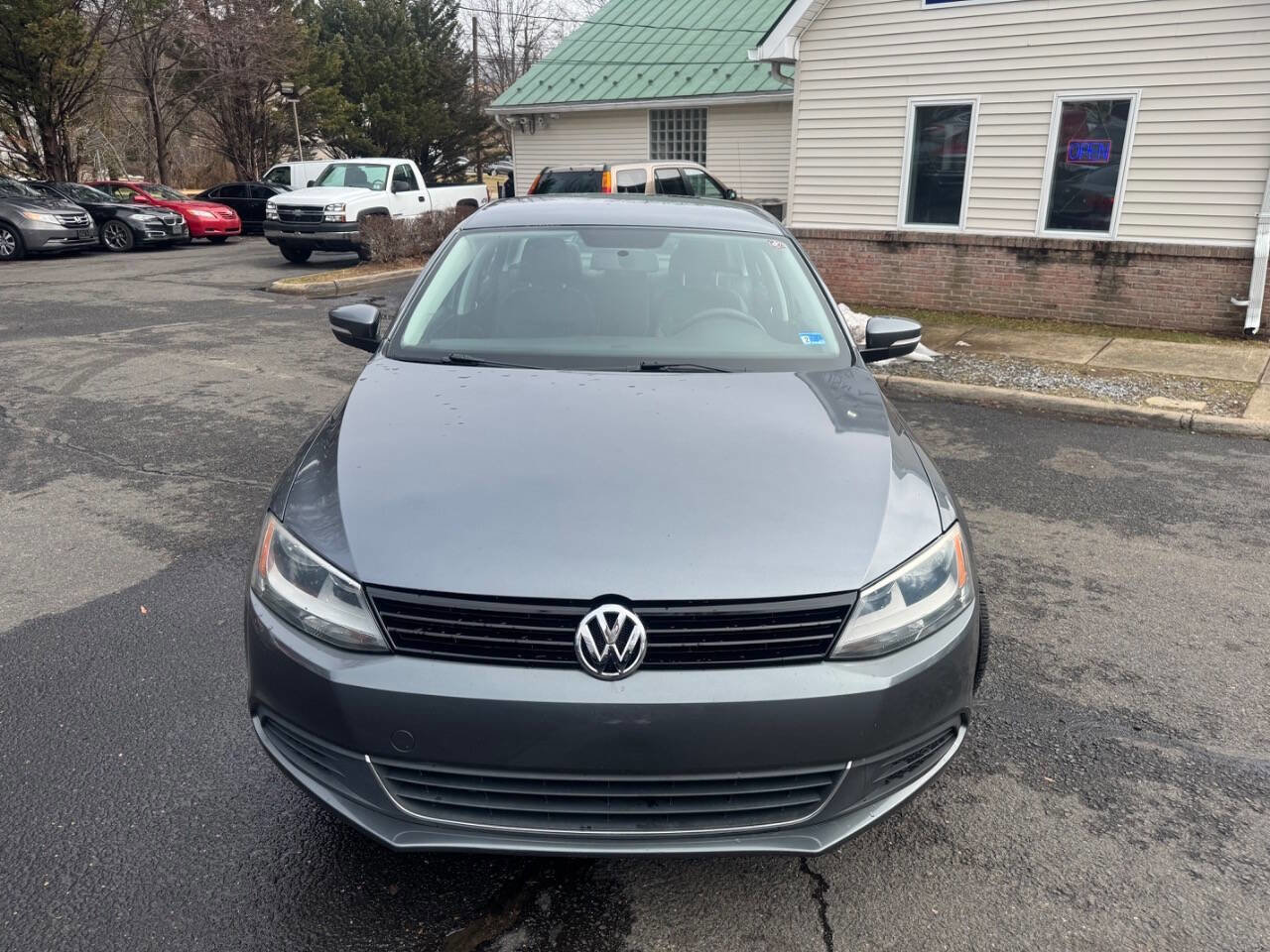 Used 2013 Volkswagen Jetta TDI image 2
