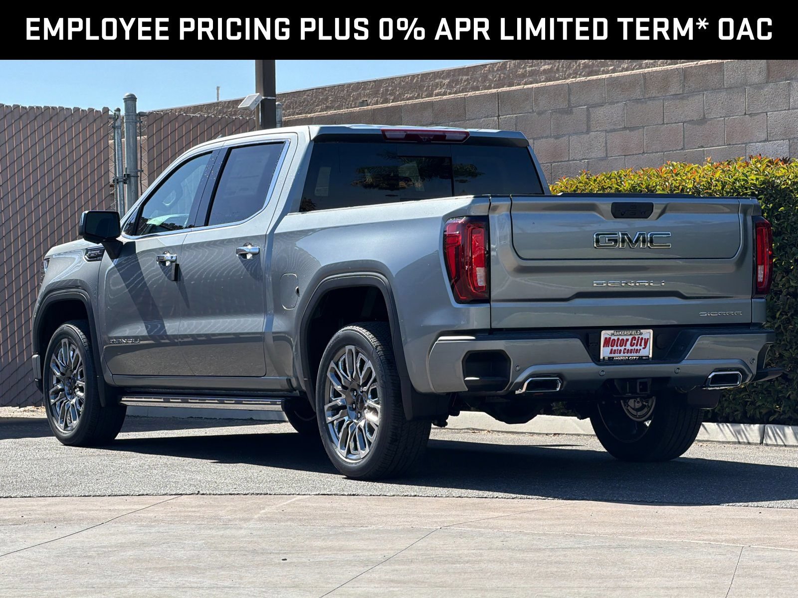 New 2026 GMC Sierra 1500 Denali Ultimate AWD/4WD image 6