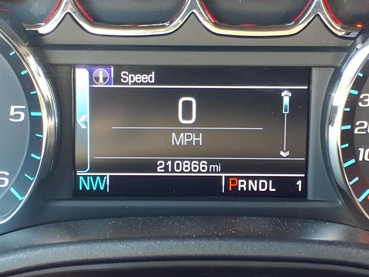 Used 2017 Chevrolet Silverado 2500 LT AWD/4WD image 28