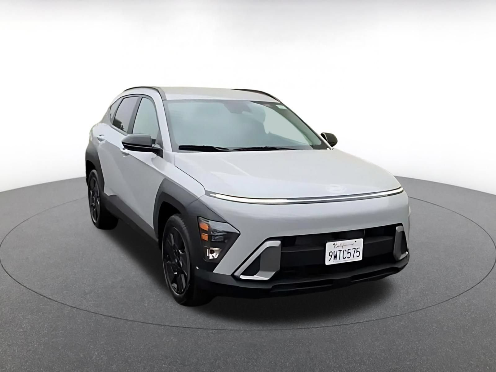Used 2026 Hyundai Kona SEL Sport FWD image 2