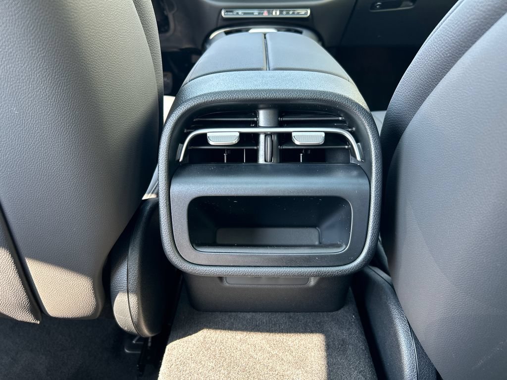 New 2026 Mercedes-Benz E 350 4MATIC Sedan image 27