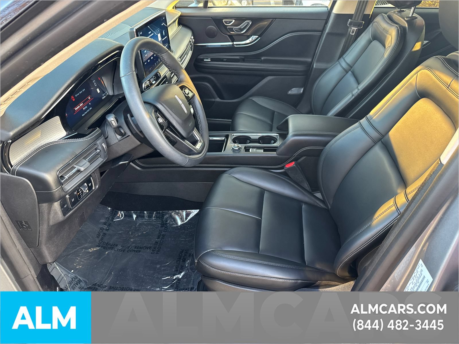 Used 2024 Lincoln Corsair AWD image 10