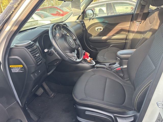 Used 2016 Kia Soul + w/ Designer's Package image 5