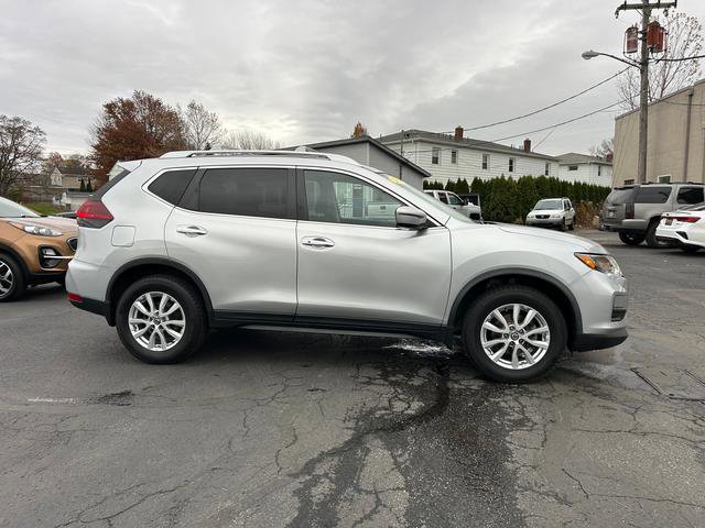 Used 2020 Nissan Rogue SV video 2