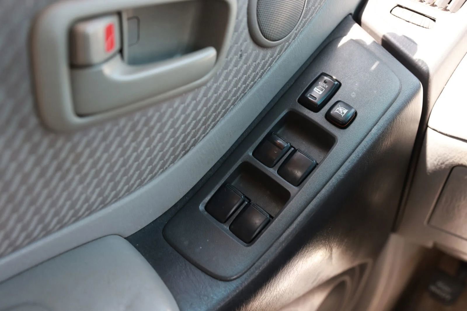 Used 2007 Toyota Highlander Sport AWD/4WD image 41