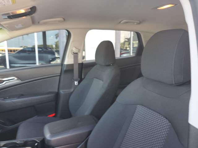 Certified 2023 Kia Sportage LX AWD/4WD image 16