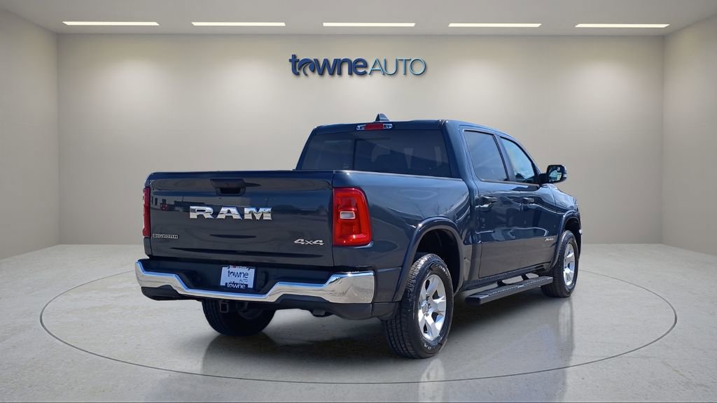 Used 2025 RAM 1500 Big Horn AWD/4WD image 5