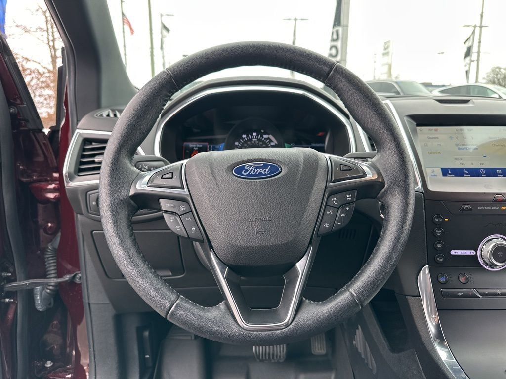 Used 2020 Ford Edge Titanium w/ Equipment Group 301A image 49