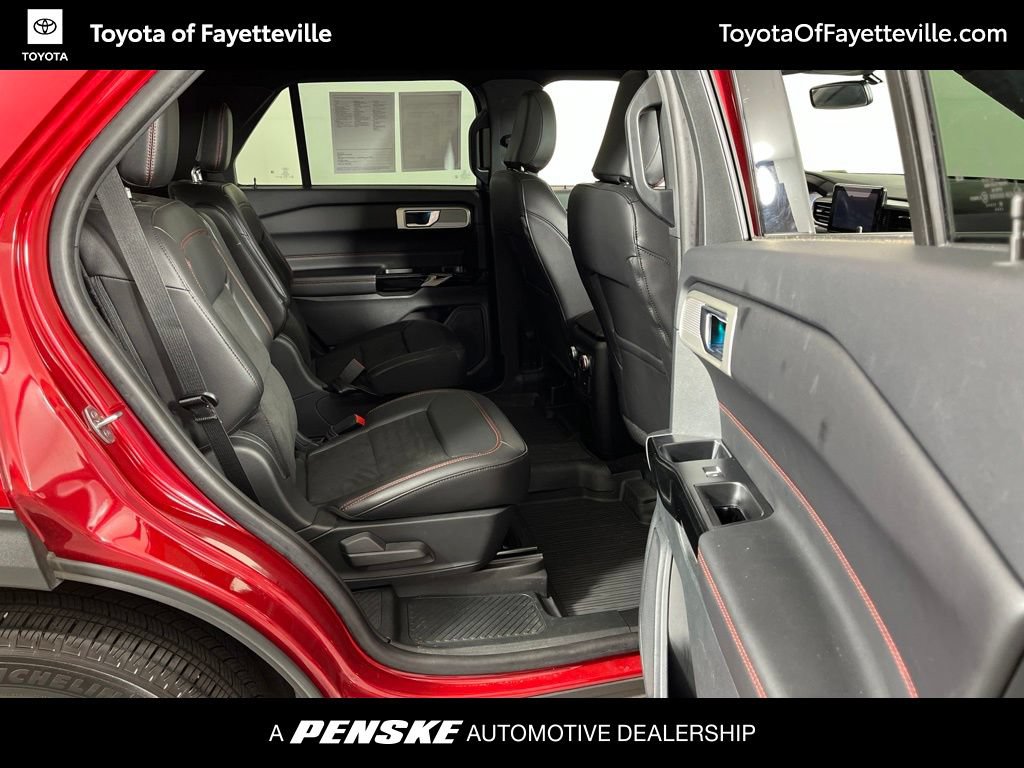 Used 2023 Ford Explorer ST-Line w/ Class IV Trailer Tow Package RWD image 7